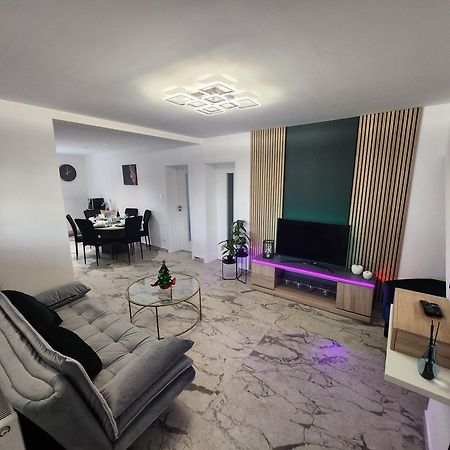 A O G Prestige Relax Max Spa Sauna Algolsheim Buitenkant foto
