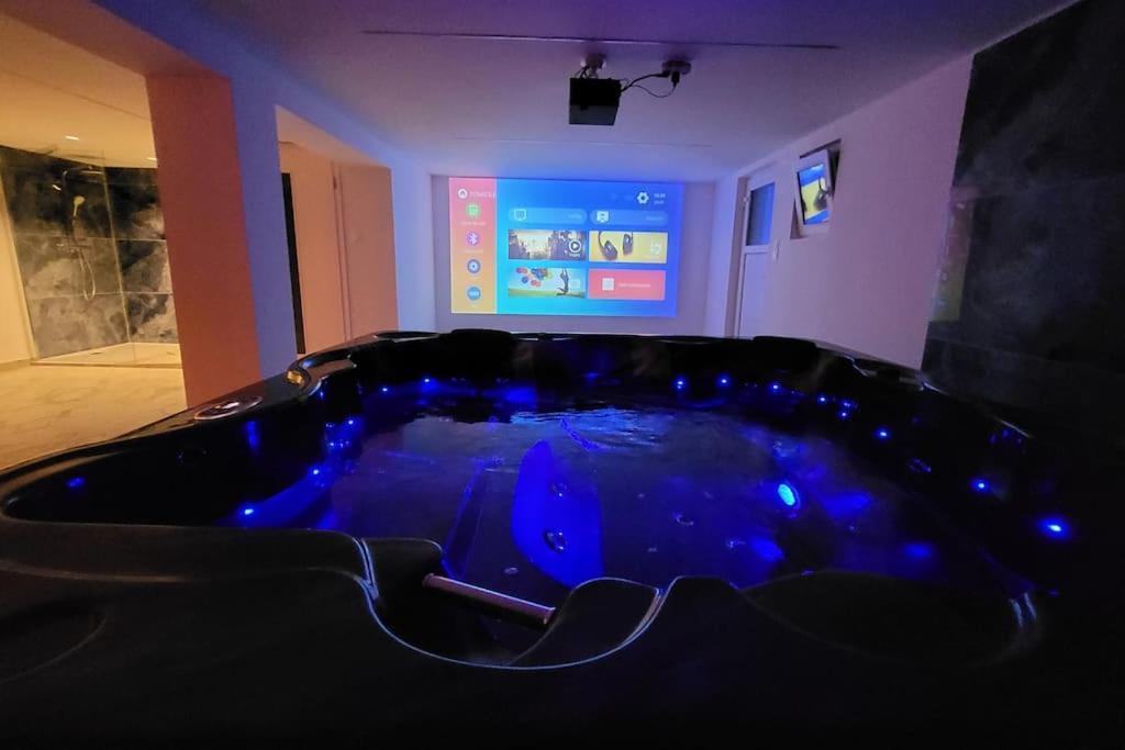 A O G Prestige Relax Max Spa Sauna Algolsheim Buitenkant foto